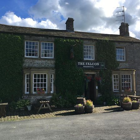 The Falcon Inn Arncliffe Экстерьер фото
