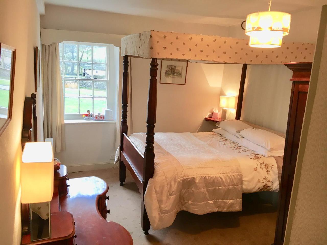 The Falcon Inn Arncliffe Экстерьер фото